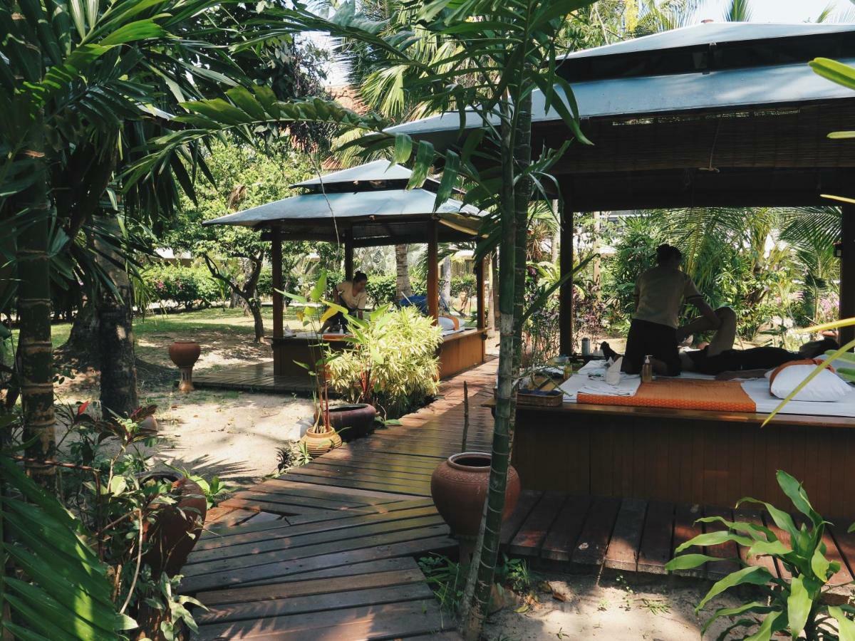 Blue Lagoon Resort 4*